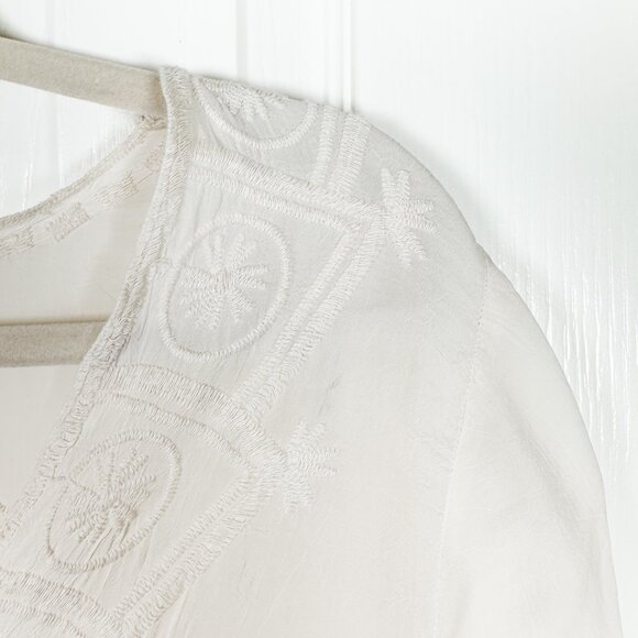 Johnny Was Ivory Cream Embroidered Tunic Top Women’s L 3/4 Sleeve Boho FLAW - Picture 4 of 8